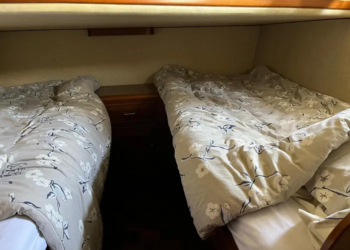 Botel Yacht Moineau Vi