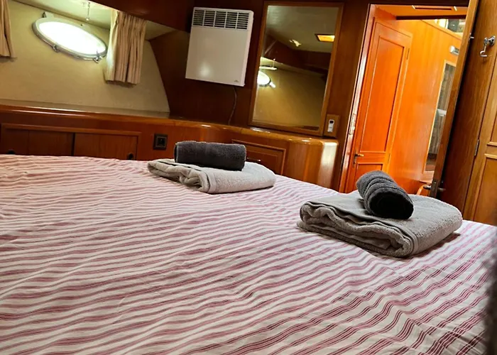 Yacht Moineau Vi Botel *