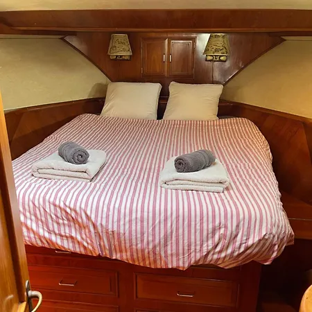 Yacht Moineau Vi Bådhotel Deauville