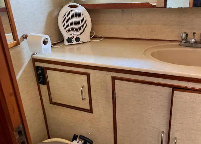 Yacht Moineau Vi 보트호텔